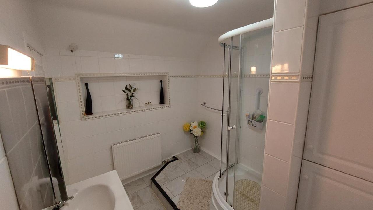 Tennyson Lodge Мейбълторп Екстериор снимка