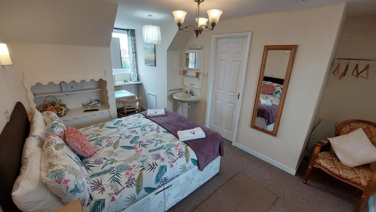 Tennyson Lodge Мейбълторп Екстериор снимка