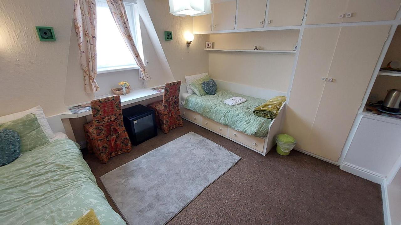 Tennyson Lodge Мейбълторп Екстериор снимка