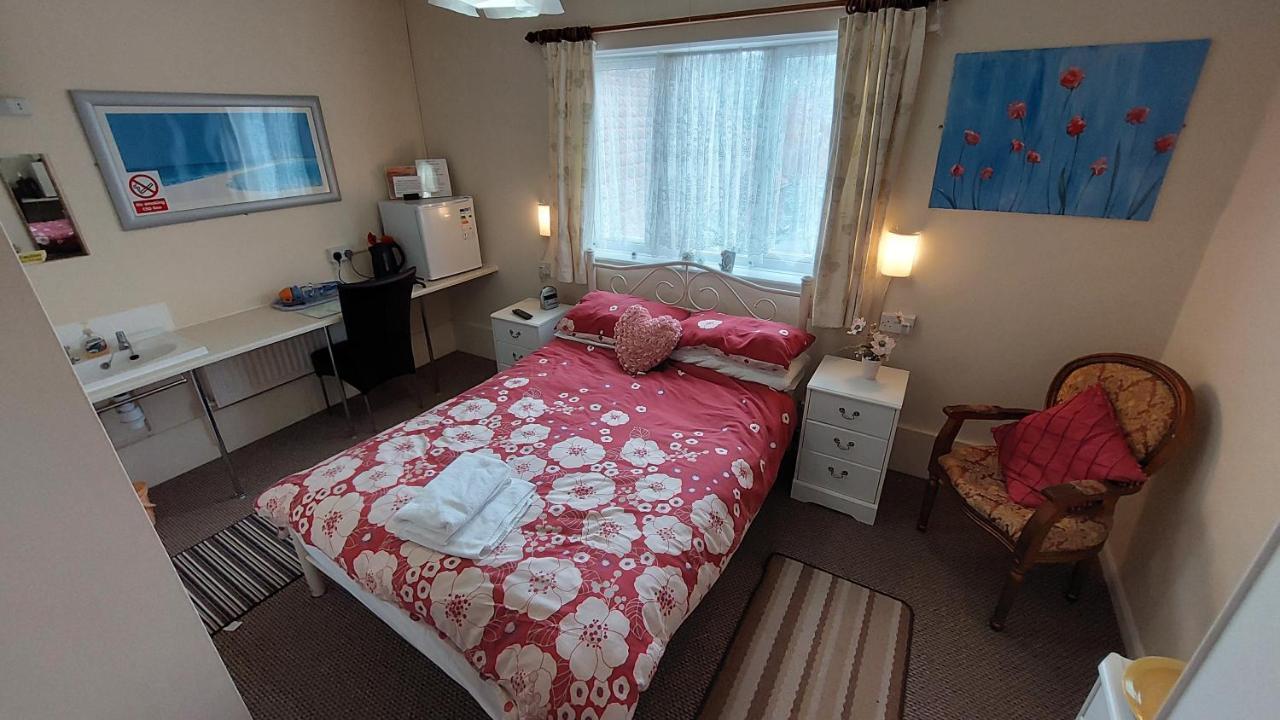 Tennyson Lodge Мейбълторп Екстериор снимка